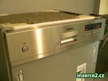 Nerezová vestavná myčka Siemens SE54A592_1 440847_1.jpg
