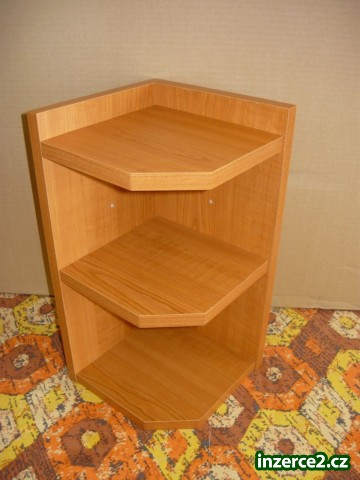 Rohová polička_1 441281_1.jpg