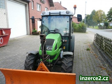 Deutz-Fahr 230 s sněhový pluh_2 443014_2.jpg
