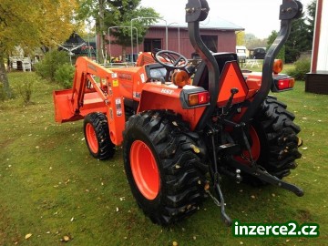 Kubota HST 34 s čelním nakladačem_2 443024_2.jpg