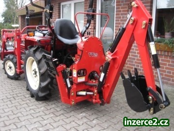 Malotraktor Yanmar VTR 20 s čelním nakladačem_2 443031_2.jpg