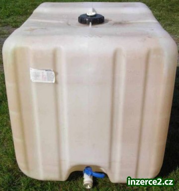 1000l IBC kontejner - plastová nádrž, sud, žumpa_1 443532_1.jpg
