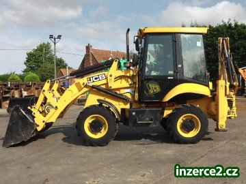 JCB 2CX Streetmaster traktorbagr_2 443549_2.jpg