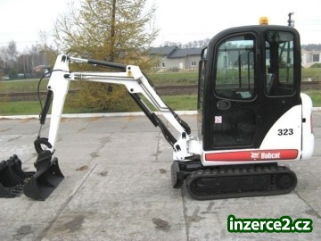 Bobcat 323 Minibagr_1 444184_1.jpg