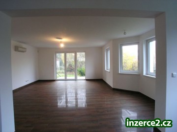 Dvougenerační novostavba s možností podnikání P.8_2 446886_2.jpg