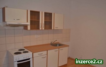 Pronájem 1+kk po rekonstrukci_2 447441_2.jpg