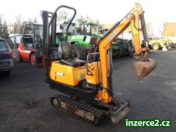 Hanix HO/8b - PLNĚ FUNKČNÍ STROJ_1 448775_1.jpg