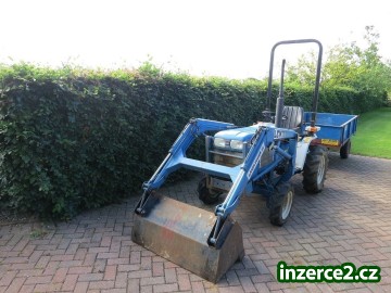 Traktor Ford 22dt + příslušenství!_1 448791_1.jpg