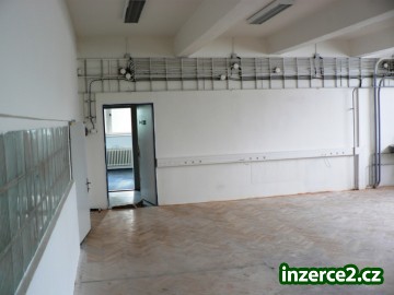 Obchodní prostory 136m2 jen za 20 900 Kč /měsíc_2 448919_2.jpg