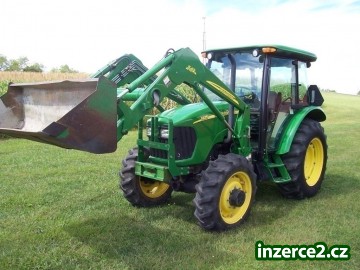 John Deere 5425 s čelním nakladačem_1 450601_1.jpg