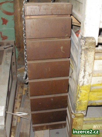 452687_2.jpg