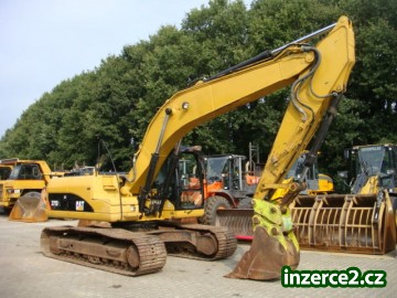 Caterpillar 320DL bagr_2 453250_2.jpg