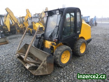 Smykem řízený nakladač JCB Robot 170_1 454111_1.jpg