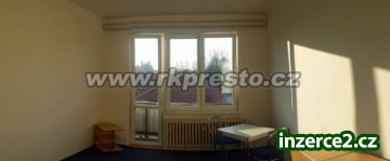 Pronájem bytu 1+kk s balkónem a zahradou,ČB._1 456020_1.jpg