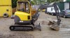 Volvo ECR28 bagr 460065_t.jpg