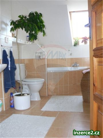Pěkný rekonstruovaný RD u Prostějova_2 4624_2.jpg