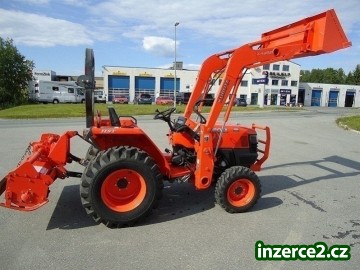 Kubota BL34 s čelním nakladačem_1 464517_1.jpg
