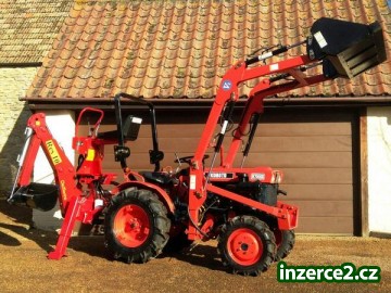 KUBOTA B7000 With Loader & Del Morino RES10_2 466295_2.jpg