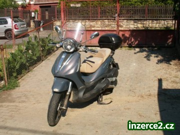 Skůtr Piaggio Beverly Cruiser 500 ie_2 466841_2.jpg