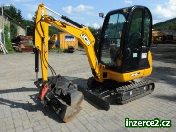 JCB 8018 bagr_2 466915_2.jpg