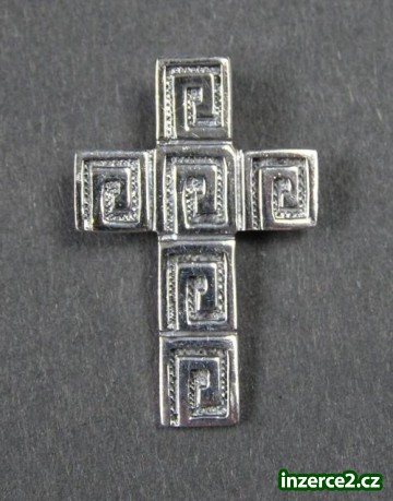 Křížek - stříbrný přívěšek_1 46803_1.jpg