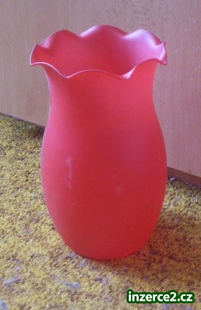 váza červená_1 468438_1.jpg