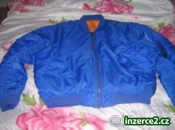 Bomber_1 468852_1.jpg