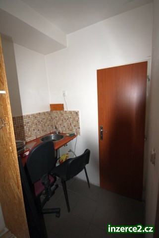 pronájem nebytových prostor_2 469481_2.jpg