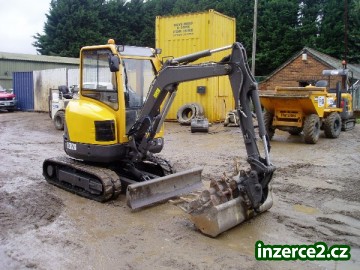 Volvo ECR28 rýpadlo_1 470455_1.jpg
