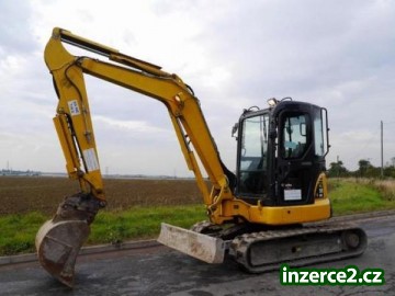 Komatsu PC55MR-3 rypadlo_2 471510_2.jpg
