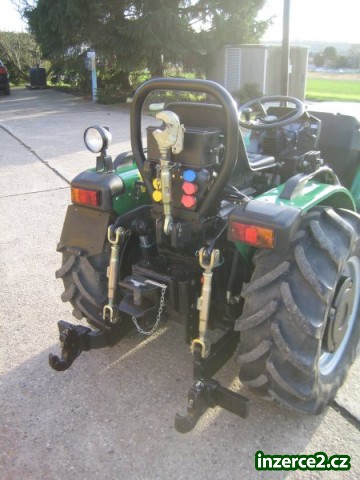 Ferrari 9HR Traktor_2 472100_2.jpg