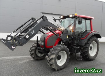 Valtra 922 Traktor_1 472113_1.jpg