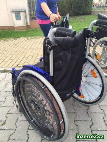 Sportovní aktivní invalidní vozík Ottobock_2 472369_2.jpg