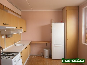 Pronájem 3+1 v Ostrově_1 472439_1.jpg