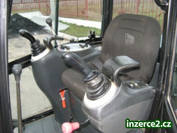 JCB 8016 Mini Bager_2 472630_2.jpg
