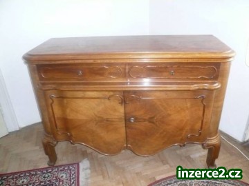 Starožitný nábytek z první republiky_2 473800_2.jpg