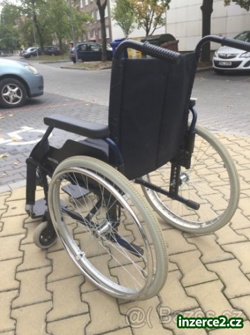 Invalidní vozík Meyra, sedák 48, skládací_1 475482_1.jpg