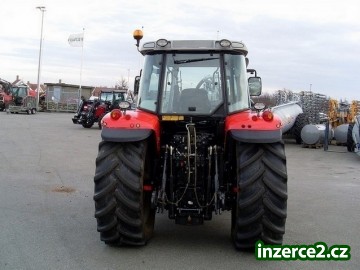 Massey Ferguson 64DYN s nakladačom_2 475894_2.jpg