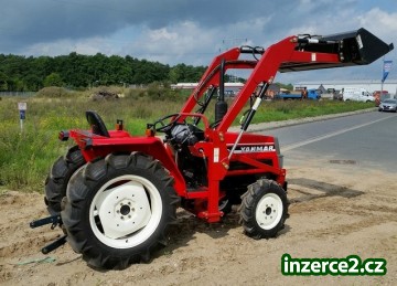 Yanmar 2F-2D s nakladačom_2 475901_2.jpg