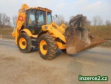 JCB 4cCX traktorbagr_1 476880_1.jpg