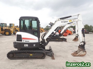 Bobcat E35 Minirypadlo_2 478869_2.jpg