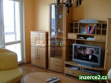 Byt 2+1 v klidné části K.Varů-Stará Role_1 47890_1.jpg