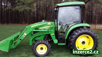 John Deere 4320 s čelním nakladačem_1 478938_1.jpg
