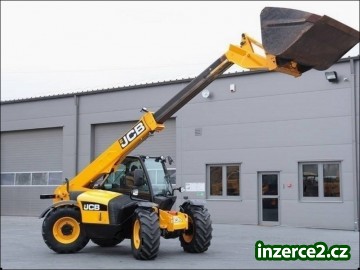 Teleskopický manipulátor JCB 53F1M70_2 479380_2.jpg