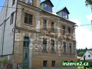 Prodej bytového domu pod sjezdovkami_1 47938_1.jpg