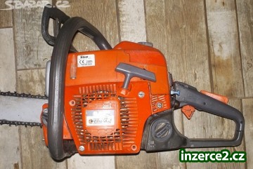 Motorová řetězová pila Oleomac 947_2 479696_2.jpg