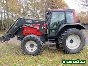 Valtra D65R50 s celním nakladacem_1 480743_1.jpg