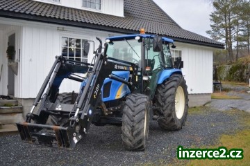 Traktor New Holland TLA 100-C s celním nakladacem_2 480745_2.jpg