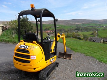 JCB 8014_2 481335_2.jpg