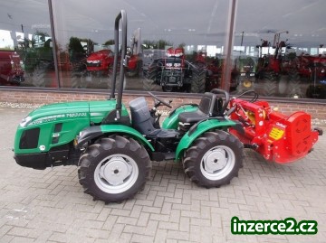Malotraktor ferrari 4K0CRO, 35 Hp, 4x4, tříválec_1 483030_1.jpg